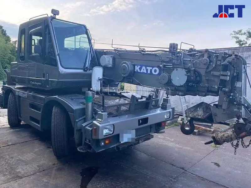 Bảng tải xe cẩu bánh lốp 10 tấn Kato KR-10H-L2