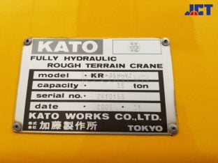 Hình ảnh xe cẩu bánh lốp 35 tấn Kato KR-35H-V2-SS-350SP-V