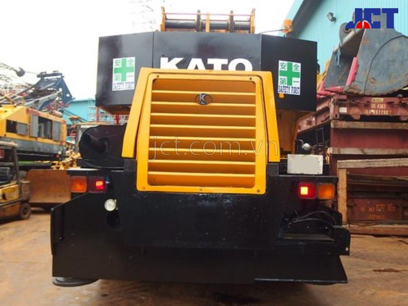 Hình ảnh xe cẩu bánh lốp 45 tấn Kato KR-45H-V-SS-500S