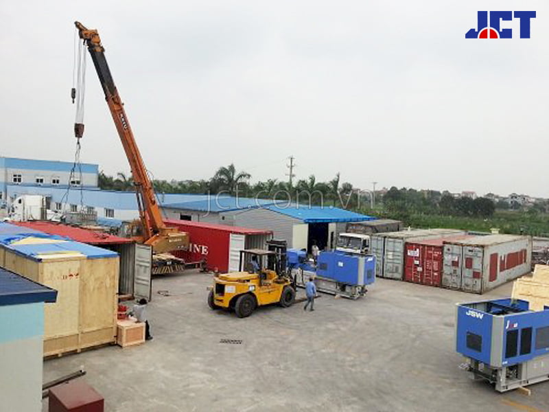 Cho thuê xe cẩu nâng hạ Container cho khách hàng cá nhân tại Bắc Giang 