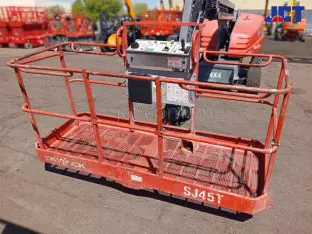 Xe nâng người boomlift 16m Skyjack SJ45T