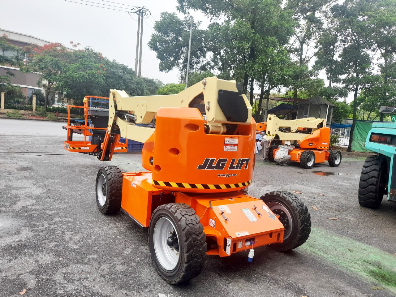 JCT Việt Nam cung cấp xe nâng người boomlift tại KCN Việt Kiều, Bình Phước