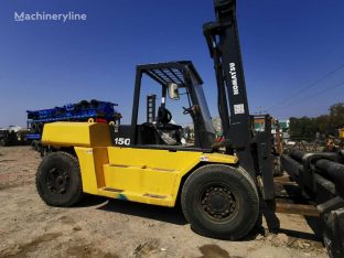 Xe nâng hàng Komatsu 15 tấn chạy dầu Nhật bãi