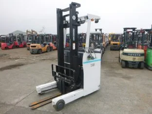 xe-nang-dien-dung-lai-unicarriers-cu-1-5-tan-2014-1